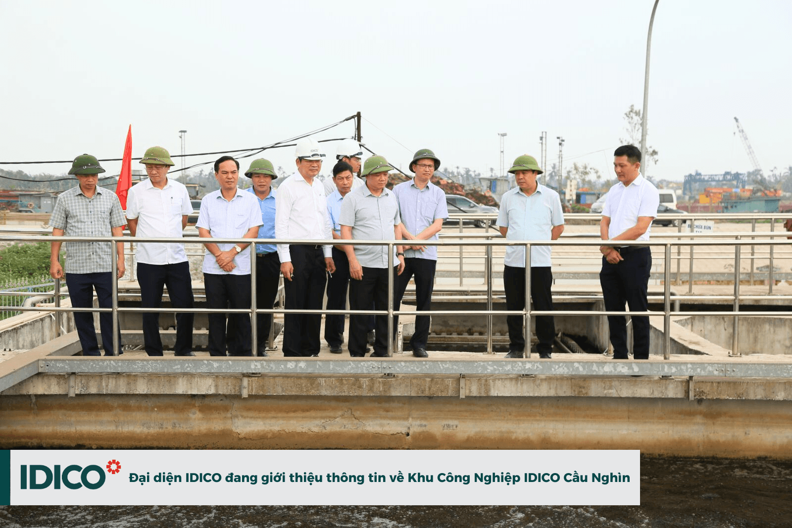 Đại diện IDICO đang giới thiệu thông tin về Khu Công Nghiệp IDICO Cầu Nghìn (1).png